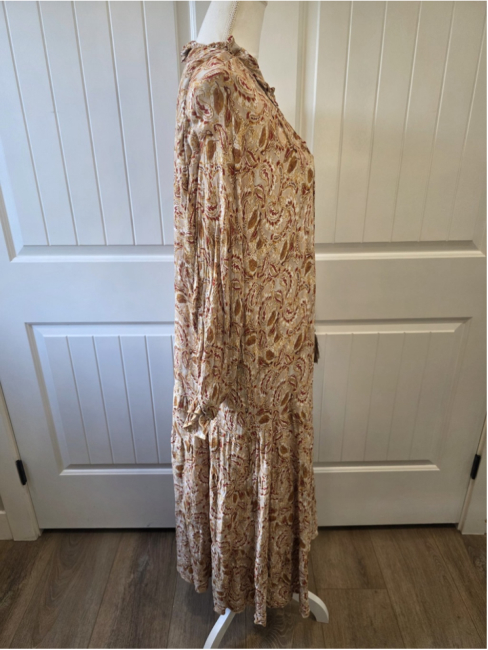 Aura Paisley Boho Maxi Dress Size M Ruffle Neck Tassel Tie Long Sleeve Boho - Picture 4 of 10